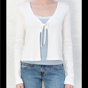 Brandy Melville Greta top